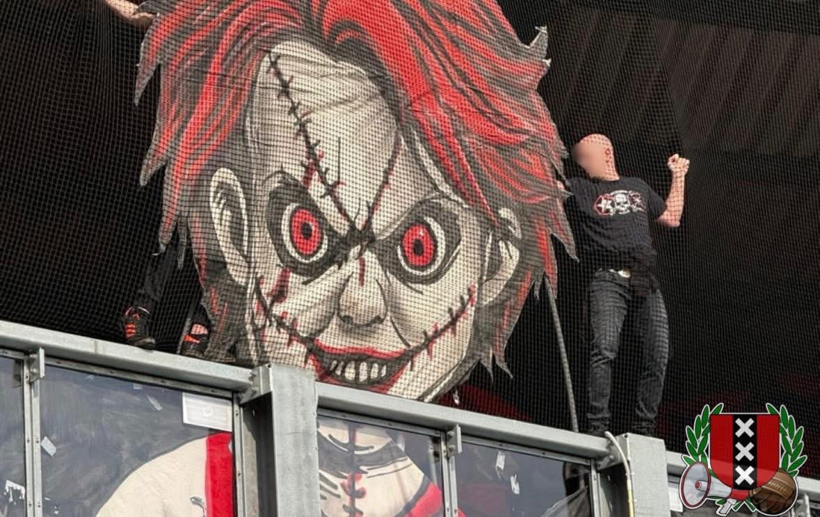 Ultras Amsterdam tweet media