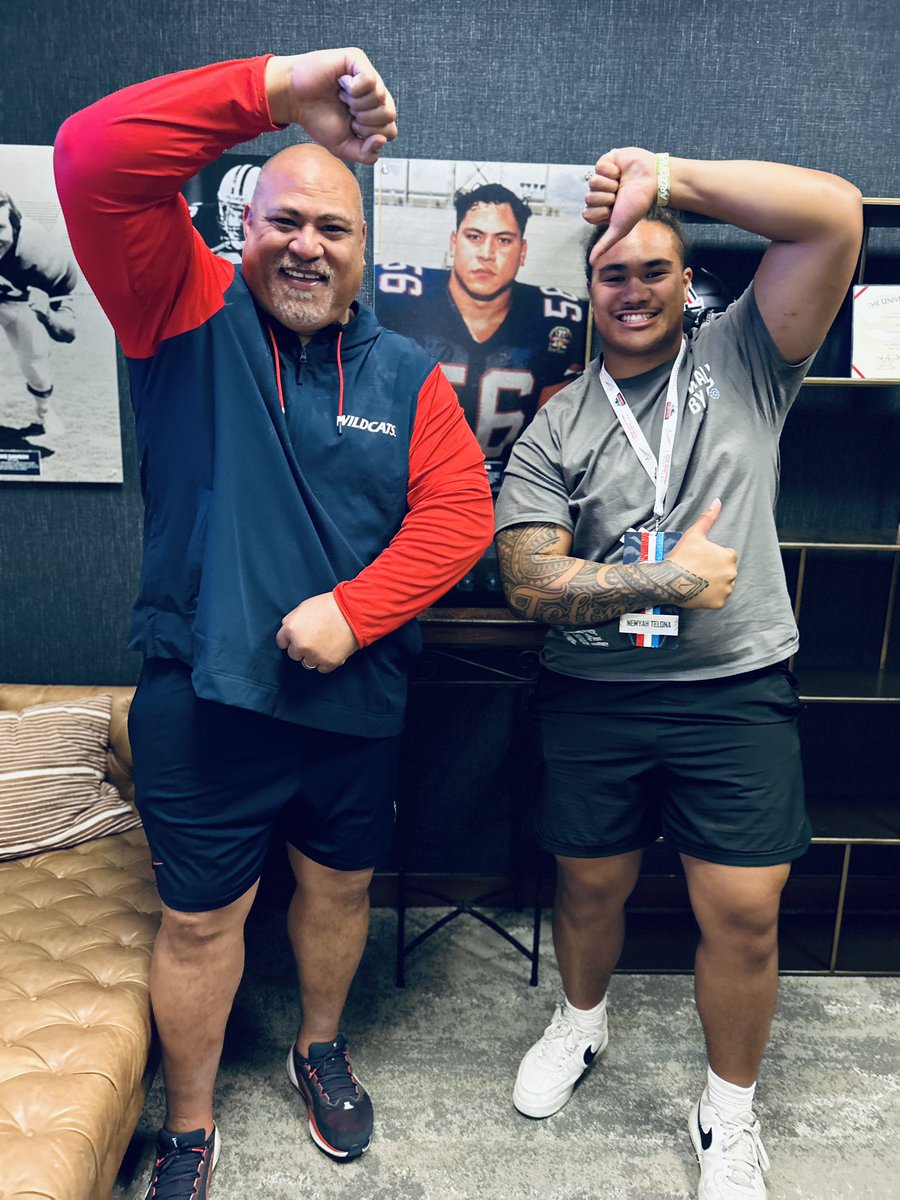 Nemyah Telona - 3⭐️⭐️⭐️ (@nemyahtelona59) on Twitter photo Had a great time yesterday at <a href="/ArizonaFBall/">Arizona Football</a> 🙏🏽 Thank you to all the staff for taking the time to host me & my family. We'll see you again in June 😎
#GOWILDCATS #CAtoAZ #SpringBall #ClassOf2026 #WheresHome?
<a href="/BrandonHuffman/">Brandon Huffman</a> <a href="/dlsathletics/">De La Salle Athletics</a> <a href="/dlsfootball17/">De La Salle Football</a> <a href="/CoachJsalavea/">Joe Salave'a</a> Had a great time yesterday at <a href="/ArizonaFBall/">Arizona Football</a> 🙏🏽 Thank you to all the staff for taking the time to host me & my family. We'll see you again in June 😎
#GOWILDCATS #CAtoAZ #SpringBall #ClassOf2026 #WheresHome?
<a href="/BrandonHuffman/">Brandon Huffman</a> <a href="/dlsathletics/">De La Salle Athletics</a> <a href="/dlsfootball17/">De La Salle Football</a> <a href="/CoachJsalavea/">Joe Salave'a</a>