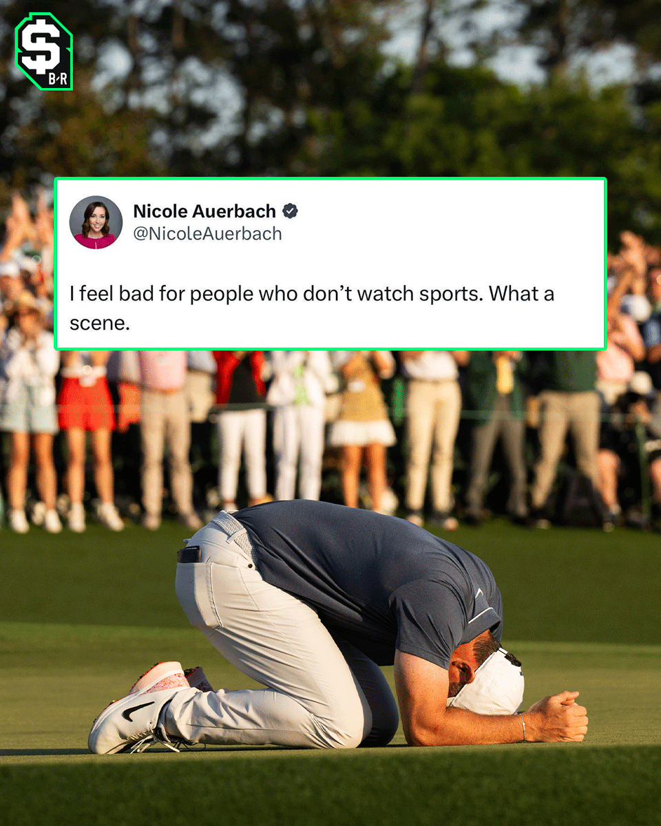 COLDEST GOLF PHOTO EVER (-10000) ✅

WHAT A DAY FOR SPORTS FANS.

(via <a href="/NicoleAuerbach/">Nicole Auerbach</a>)