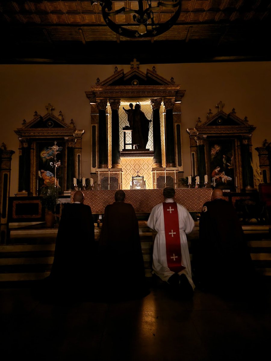 Hermandad Sacramental Sagrada Cena Mérida tweet media