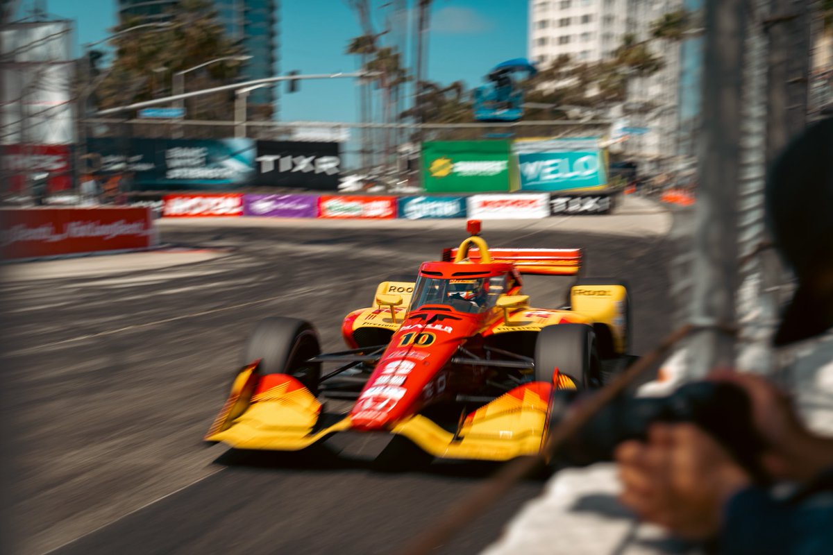 AlexPalou's tweet photo. P2 in Long Beach 🏝️ 

Amazing atmosphere today, love this place, thank you to all the fans for making it so special! 😄 https://t.co/IHo9sflzxf