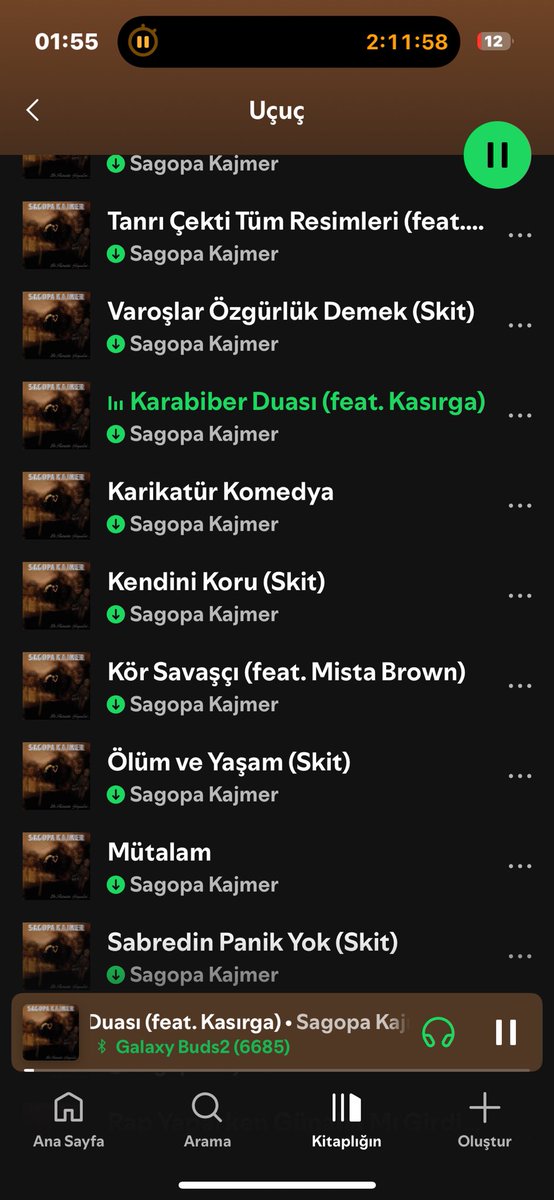 Geldik yine babanın ayakları altına