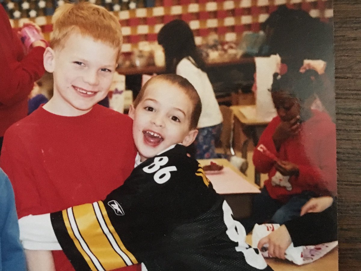 BrettBushee's tweet image. I will love you forever, Ryan. I’m gonna miss you so much. 💜💜