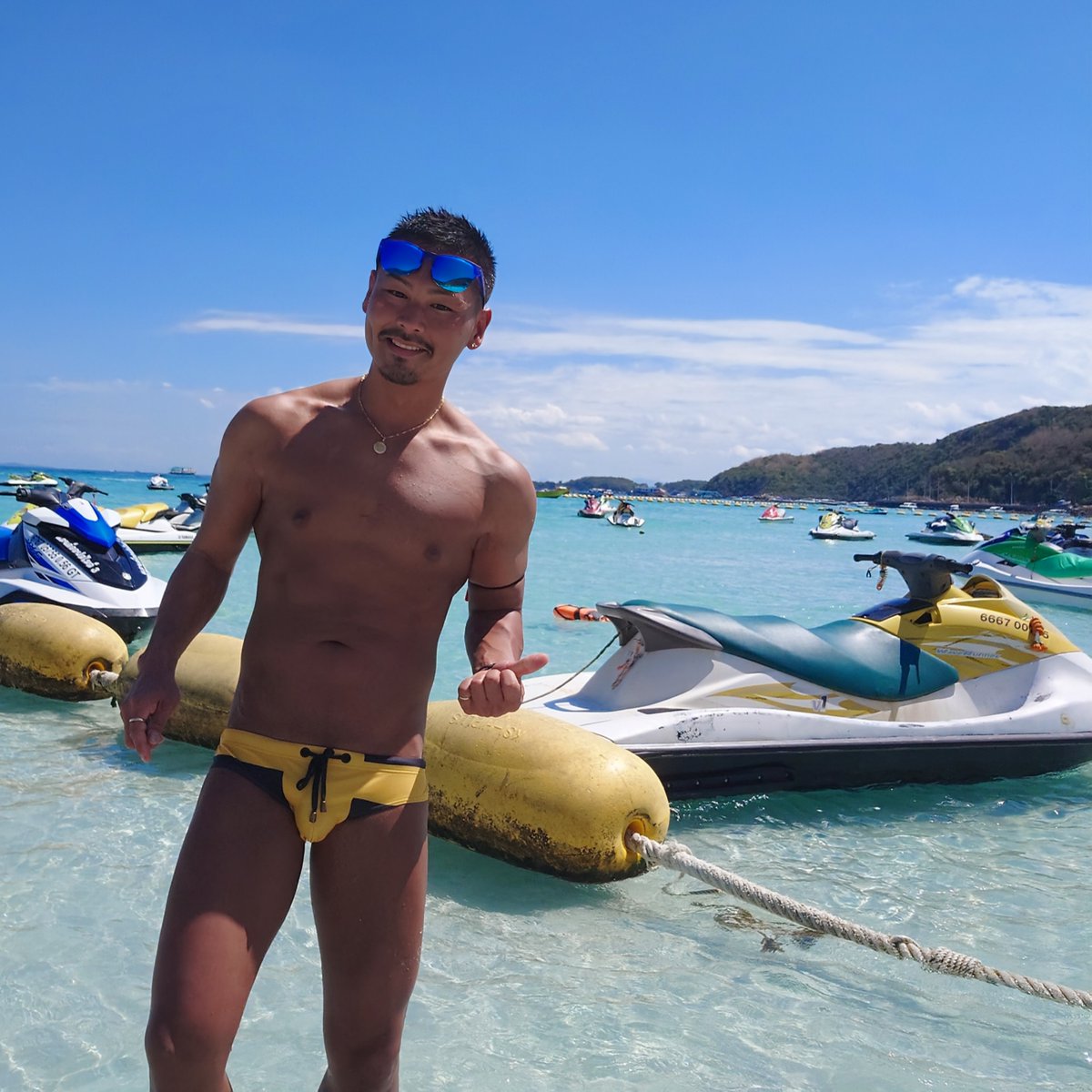 海水浴＆ジェットスキーやってきた🏊
月曜日早く帰ってゆっくりしないとね😊