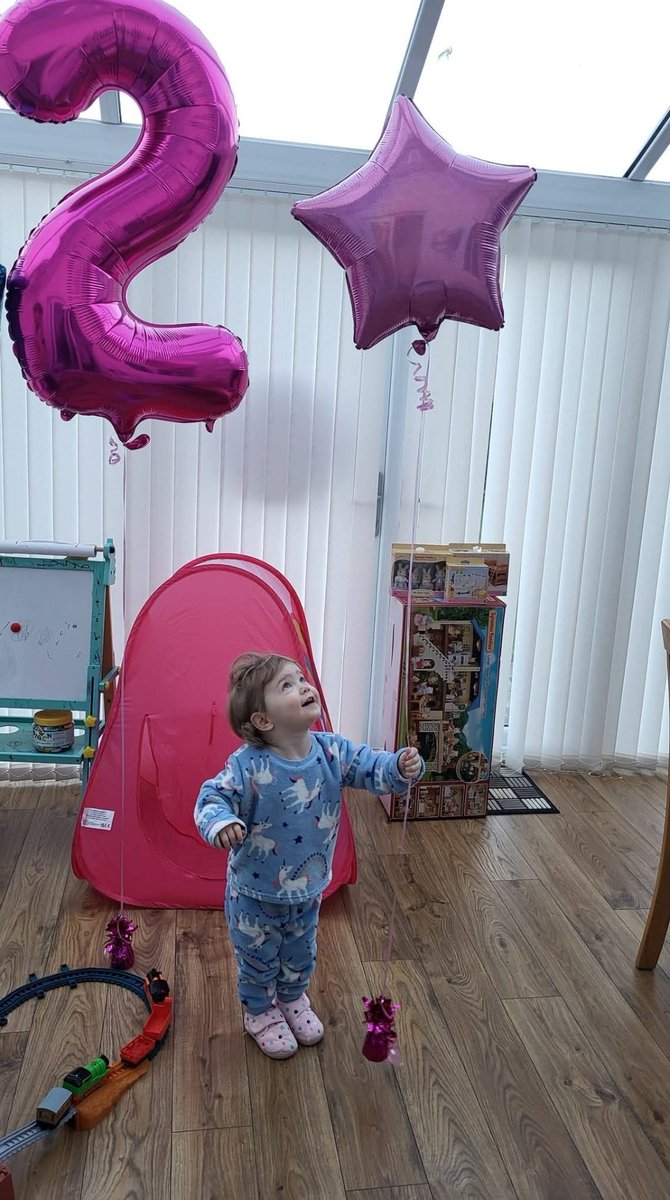 Dr Emily Cooper tweet media