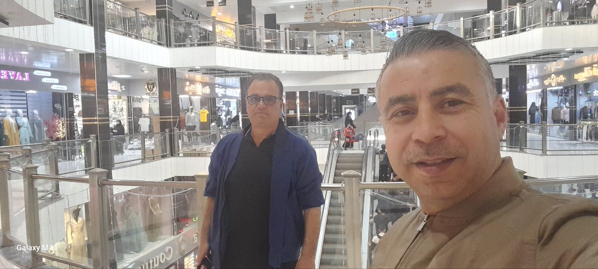 ابو مالك الغالي
د@وليد_تامر 
اخ عزيز