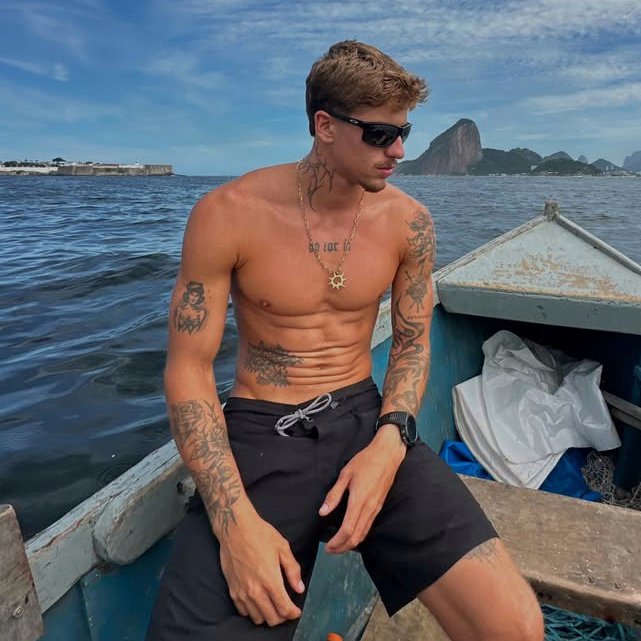 class07l's tweet image. 