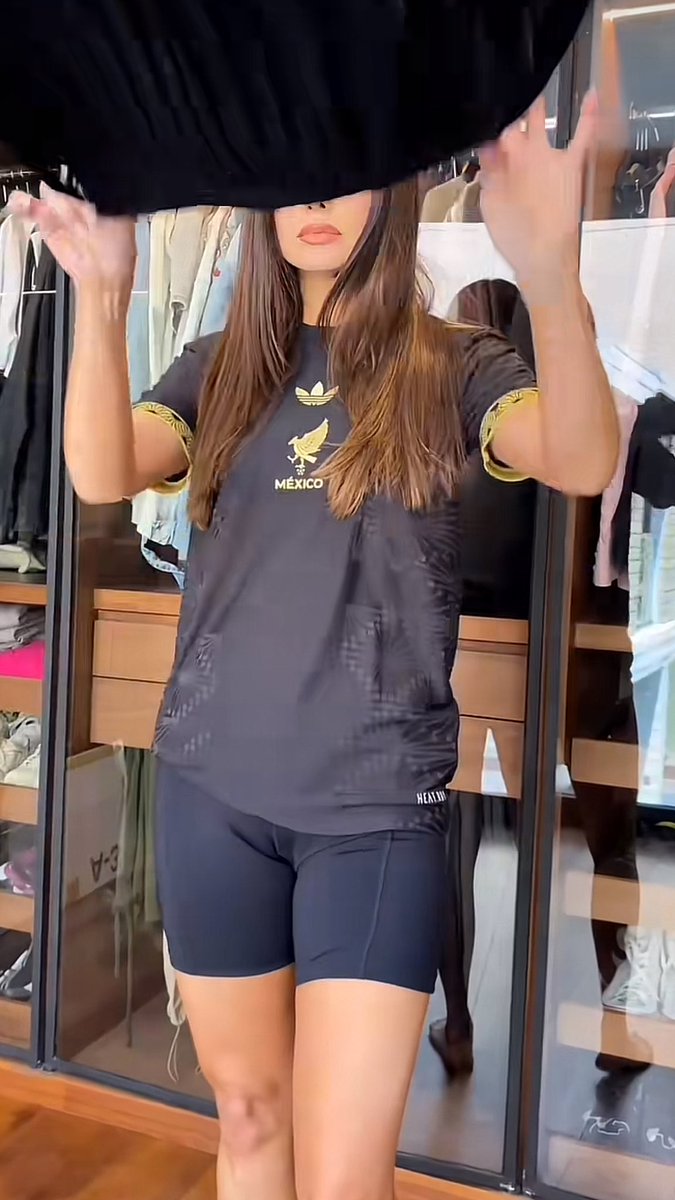 ElRamirezPer's tweet image. La sonrisa de Mamisol enamora 🤤

vm.tiktok.com/ZMBbYgHmS/