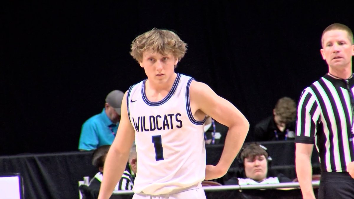 KCAU 9 SportsZone (@sportszonekcau9) on Twitter photo PLAYER OF THE YEAR NOMINEE!
Helping lead <a href="/WL_BoysHoops/">West Lyon Boys Hoops</a> back to State for the first time since the 2021-22 season, <a href="/CarsonHoogie/">Carson Hoogeveen</a> is our next SportsZone Boys Basketball Player of the Year nominee! <a href="/WLAthDept/">West Lyon Athletics</a>
WATCH HERE 🏀⬇️
siouxlandproud.com/sports/local-s… PLAYER OF THE YEAR NOMINEE!
Helping lead <a href="/WL_BoysHoops/">West Lyon Boys Hoops</a> back to State for the first time since the 2021-22 season, <a href="/CarsonHoogie/">Carson Hoogeveen</a> is our next SportsZone Boys Basketball Player of the Year nominee! <a href="/WLAthDept/">West Lyon Athletics</a>
WATCH HERE 🏀⬇️
siouxlandproud.com/sports/local-s…