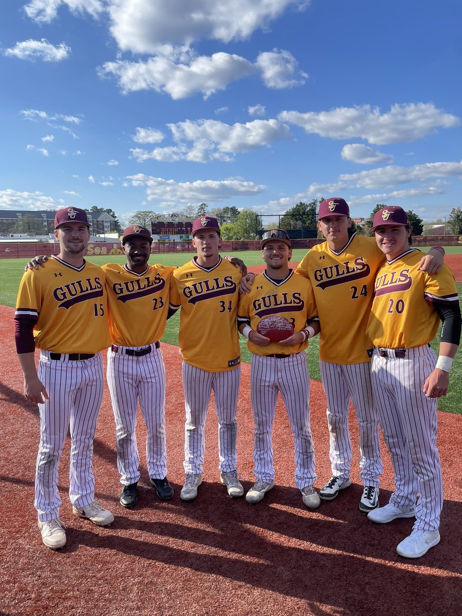 Today’s <a href="/SalisburyBB/">Salisbury Baseball</a> 🪨 of the Gulls victory over Mary Washington are <a href="/GarrettBeaver4/">Garrett Beaver</a> Roman March <a href="/Noah_Burroughs7/">Noah Burroughs</a> <a href="/maxehrhardt8/">Max Ehrhardt</a> <a href="/brycesterling4/">brycesterling</a> <a href="/JacksonInman1/">Jackson Inman</a> #GoGulls #d3baseball <a href="/C2CAthConf/">Coast-To-Coast Athletic Conference</a> <a href="/SUSeaGulls/">Salisbury Athletics</a>