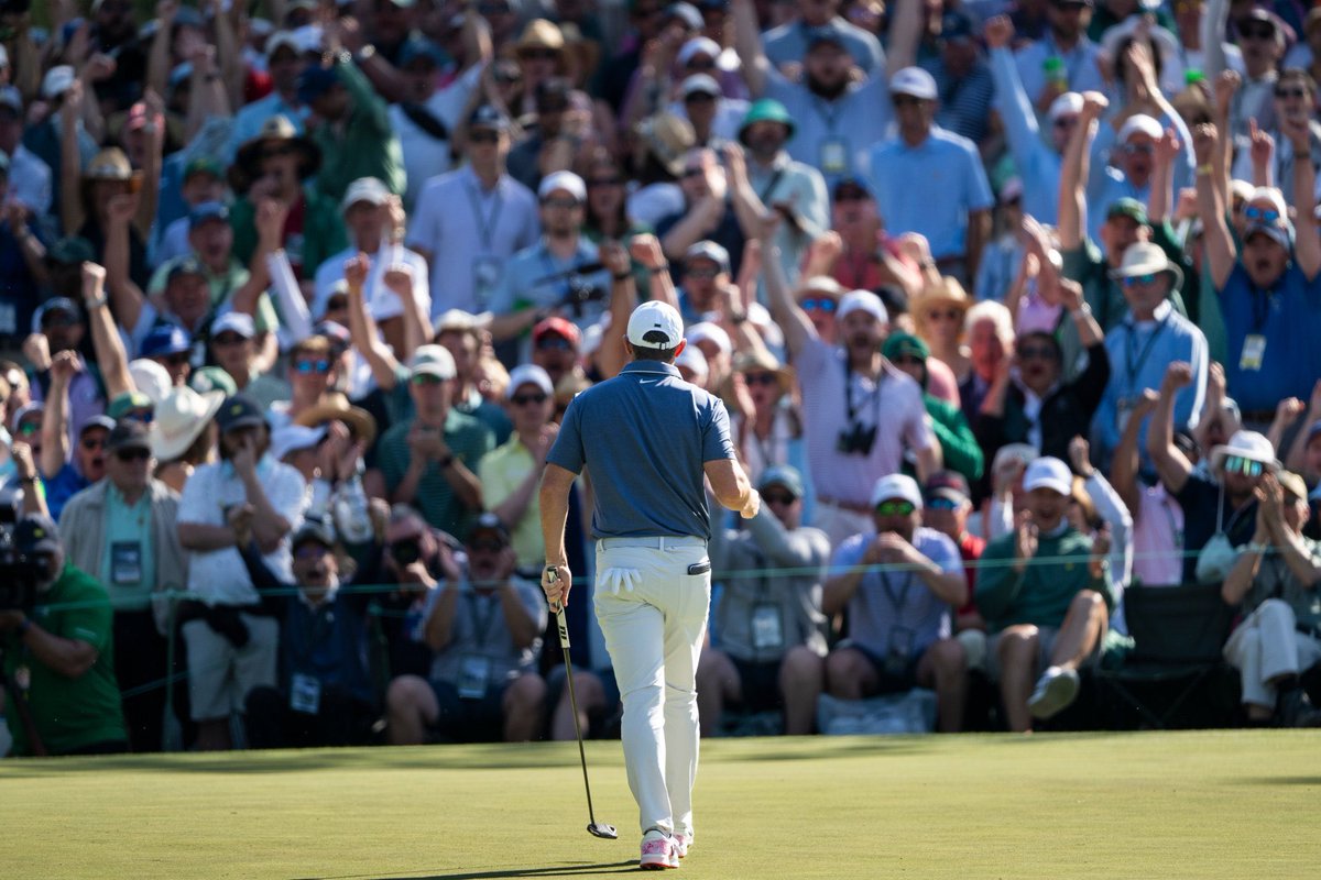 TrackingRory's tweet photo. 11 YEARS IN THE MAKING. RORY MCILROY ENDS THE MAJOR DROUGHT AND COMPLETES THE GRAND SLAM AT THE MASTERS. 

HE HAS DONE IT. HE HAS DONE ITTTTTTTTTTTTT😭😭😭😭😭😭😭😭😭😭😭😭 https://t.co/CzHttPyZxt