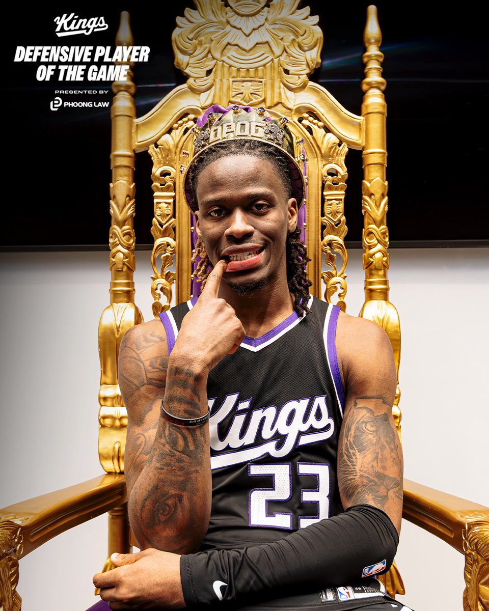 SacramentoKings's tweet image. big shoutout to Keon 🔒 
 
Defensive Player of the Game presented by @PhoongLawCorp