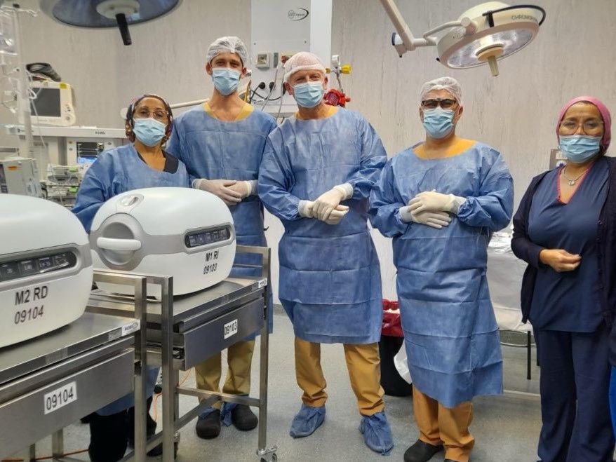 Un nuevo hito para la #salud de los cordobeses. Quiero felicitar al equipo médico del Hospital Córdoba que, en coordinación con centros hospitalarios públicos y privados de la ciudad de #Córdoba, realizaron, por primera vez en nuestra provincia, un trasplante renal utilizando