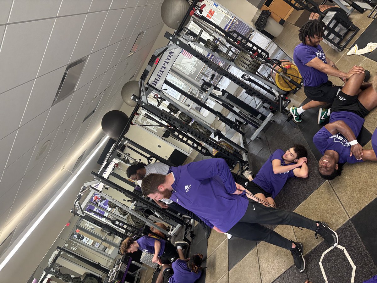 BlufftonFB's tweet photo. Day 10: weight room translates to the field ! https://t.co/x65sv2supr