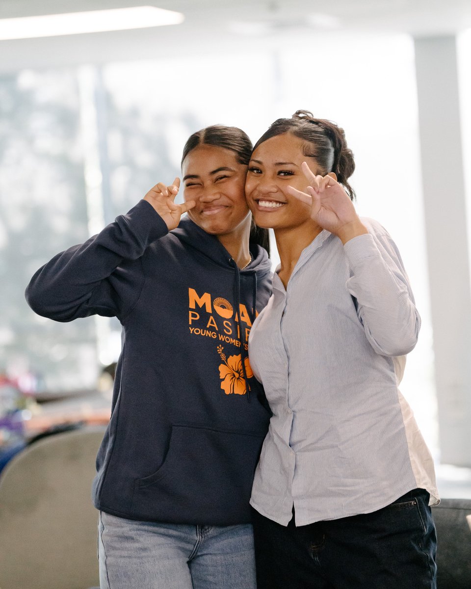 The Moana Pasifika Young Women’s Programme for high school girls kicked off today, with the vibrant energy of future leaders filling the room. The programme will run for three days and was opened with a special address from PMA Group and Moana Pasifika CEO, Debbie Sorensen ONZM.