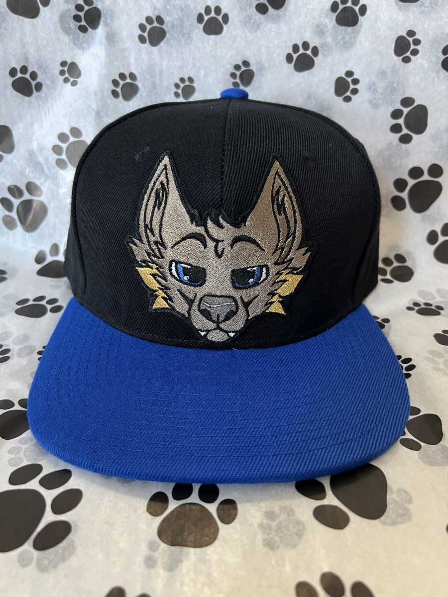 <a href="/BarleyTheBurr/">BarleyTheBurr</a> I make embroidery for custom hats over with <a href="/CupCritters/">Cup Critters & Co.</a> !