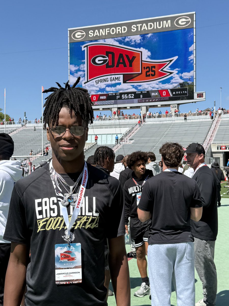 Had a great time at UGA yesterday thanks for the great hospitality and loved the atmosphere 🐶🔴<a href="/CoachJimboHale/">Jimbo Hale</a> <a href="/COACH_ESPI/">Gil Espinoza</a> <a href="/CoachJoeyRider1/">joey rider</a> <a href="/Matttur/">Matt Turner</a> <a href="/KirbySmartUGA/">Coach Kirby Smart</a> <a href="/RustyMansell_/">Rusty Mansell</a> <a href="/GeorgiaFootball/">Georgia Football</a> #Godawgs