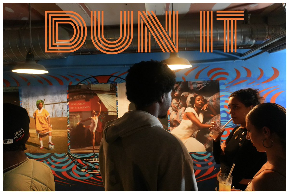 Pacino_Tilley's tweet image. Il parle de moi alors qu’il vient tout juste de faire sa première expo hier ! On est trop fiers de lui ! #DunIT
Je vous remets son site : ohjujuuu.com