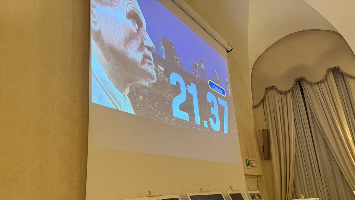 Tomasz1989's tweet photo. 🎦 Rzymska premiera filmu dokumentalnego „21.37” odbyła się w Auli przy Kościele i Hospicjum św. Stanisława BM w Rzymie i wzięło w niej udział ponad 100 osób.
😇 Bardzo dziękuję wszystkim za obecność, a wydawnictwu Rafael za dobrą i owocną współpracę. https://t.co/SOEwtTDs2f