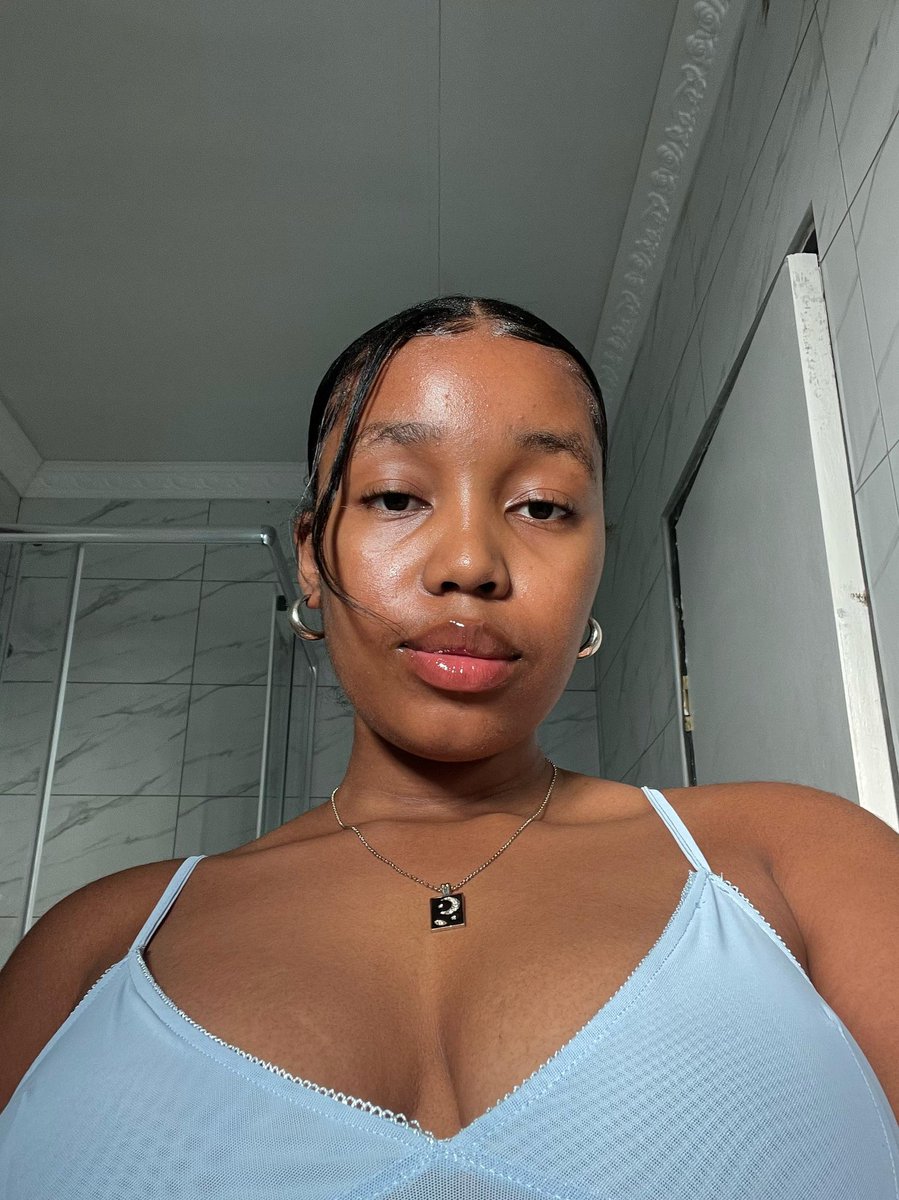 YolandahSame's tweet photo. dream girl.🪽 https://t.co/6eQqHMIAy2