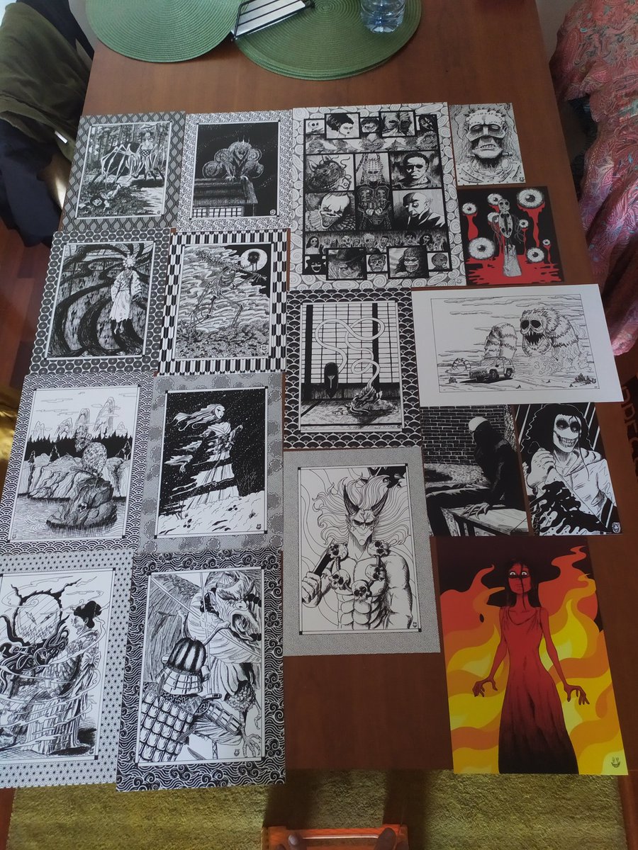 Batvictor1's tweet photo. Prints! 
Vendo prints!!! Seguro que tu quieres una print!!! 😉
Si estas interesado envíame un mensaje 😊

Fanarts de One Piece, dinosaurios, pokemona, monstruos de películas, dc Comics etz
También hago comisiones

Preferiblemente bizum
Más información abajo
#Prints #commisions
⬇️ https://t.co/qQwjvxm4hx