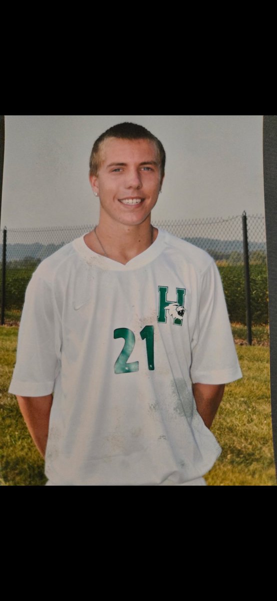 Congratulations to former Harrison Soccer great, Shane Page (class of 2013), inducted into the Harrison High School Athletics Hall of Fame last night!! 

Shane accumulated 109 points (47 goals/15 assists), a conference POY award, and 2nd team All-State during his 4 year career!