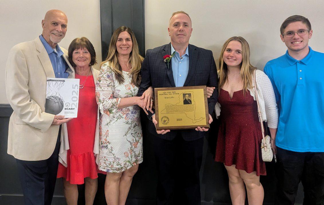 Coach Brian Laffin tweet media