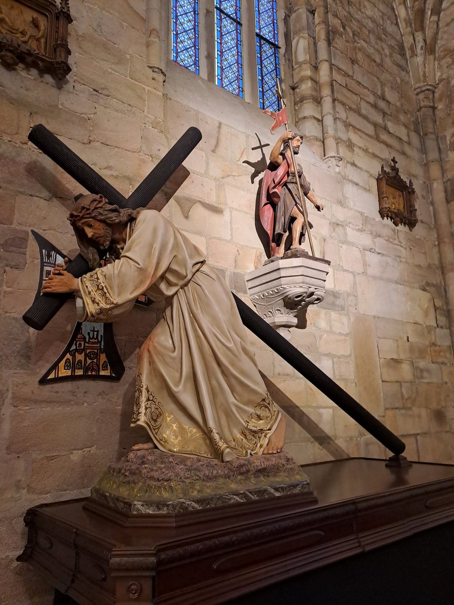fjpinilla's tweet photo. Pasos de #SemanaSanta en #SanSeverino de #Balmaseda https://t.co/Vo3CfTVGX0