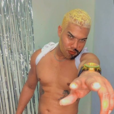 ELucasVst's tweet photo. #NovaFotoDePerfil https://t.co/Ddq8UsJdCP