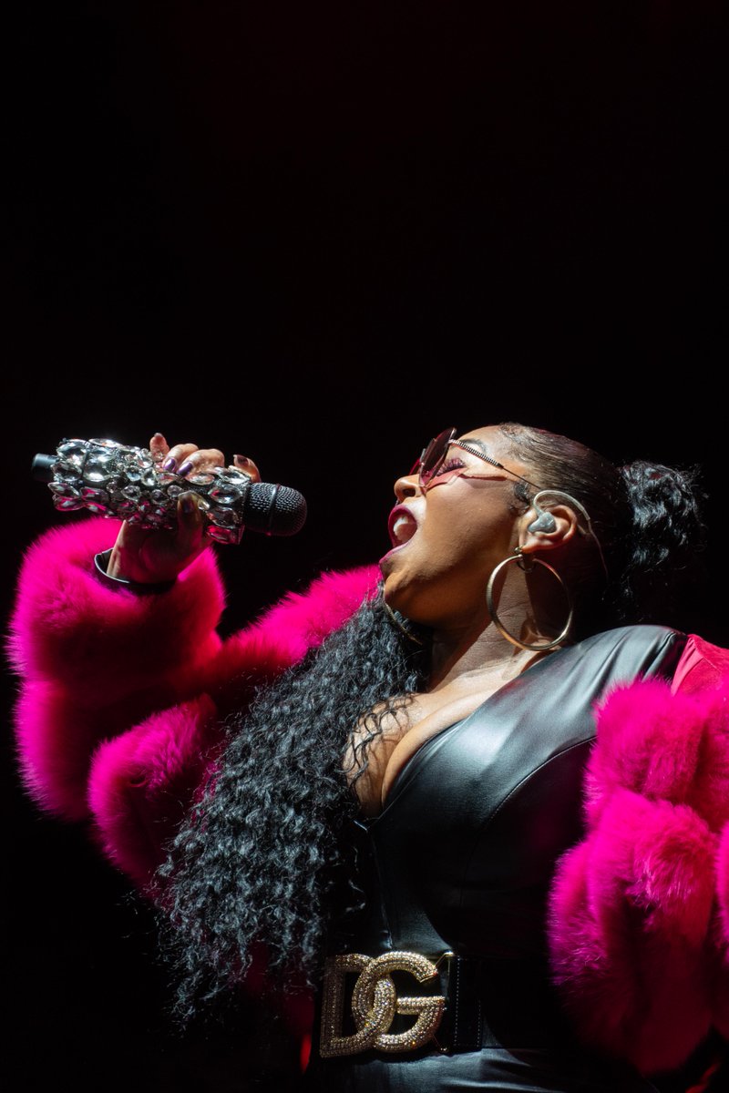 first direct bank arena tweet media