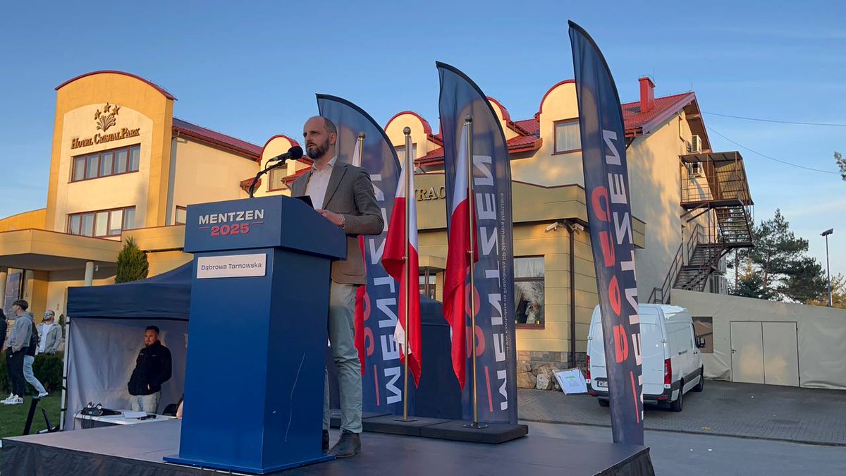 wp_jaskolka's tweet photo. Dąbrowa Tarnowska to kolejne miasto na trasie #Mentzen2025 .
W wystąpieniu miałem okazję wesprzeć kandydata na Prezydenta z ramienia #KONFEDERACJA . https://t.co/BIhwxnEW8F