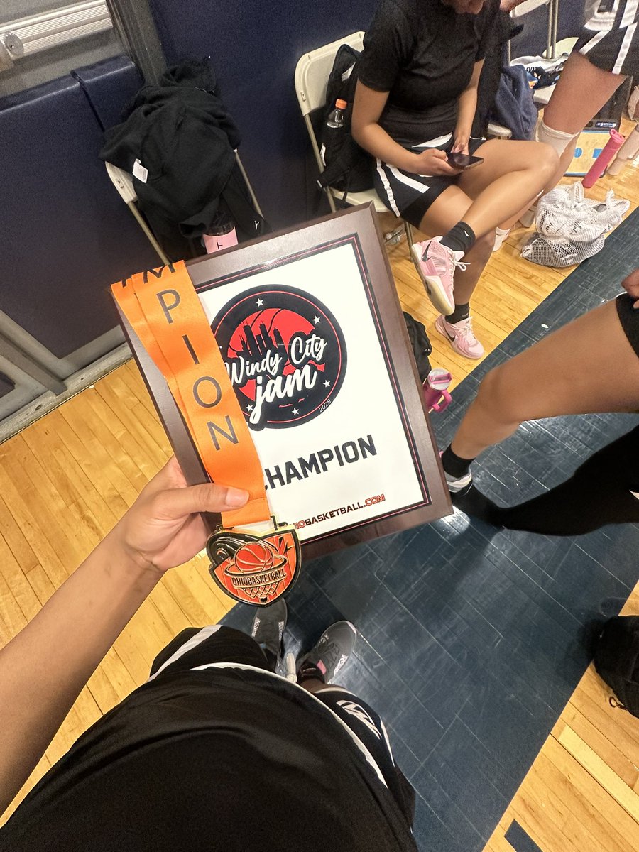 4-0 this weekend! Good way to start it up and still have more work to do but we are some champions today!!