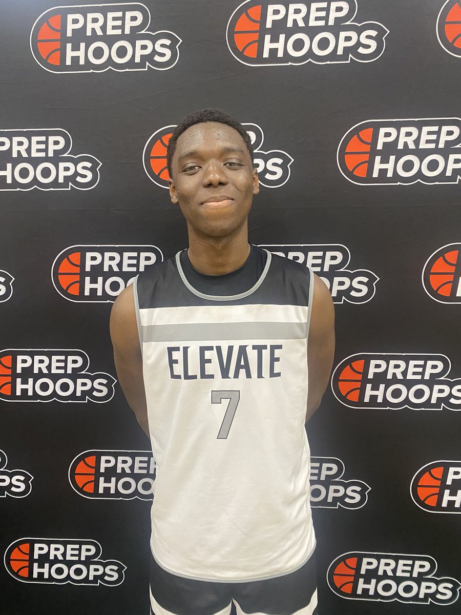 Elevateskillz_'s tweet photo. Elevate wraps up the @PrepHoops Chi-Town Tip Off with a 52-32 win over ALL IN.

Leading scorers:
James McGinley - 12pt/5r
Aaron Sandin - 11pt/3r
@AnthonyR56360 - 10pt/5a/3s
@NateSilver538 - 10pt/4r/2st https://t.co/g9gUIEEZhN