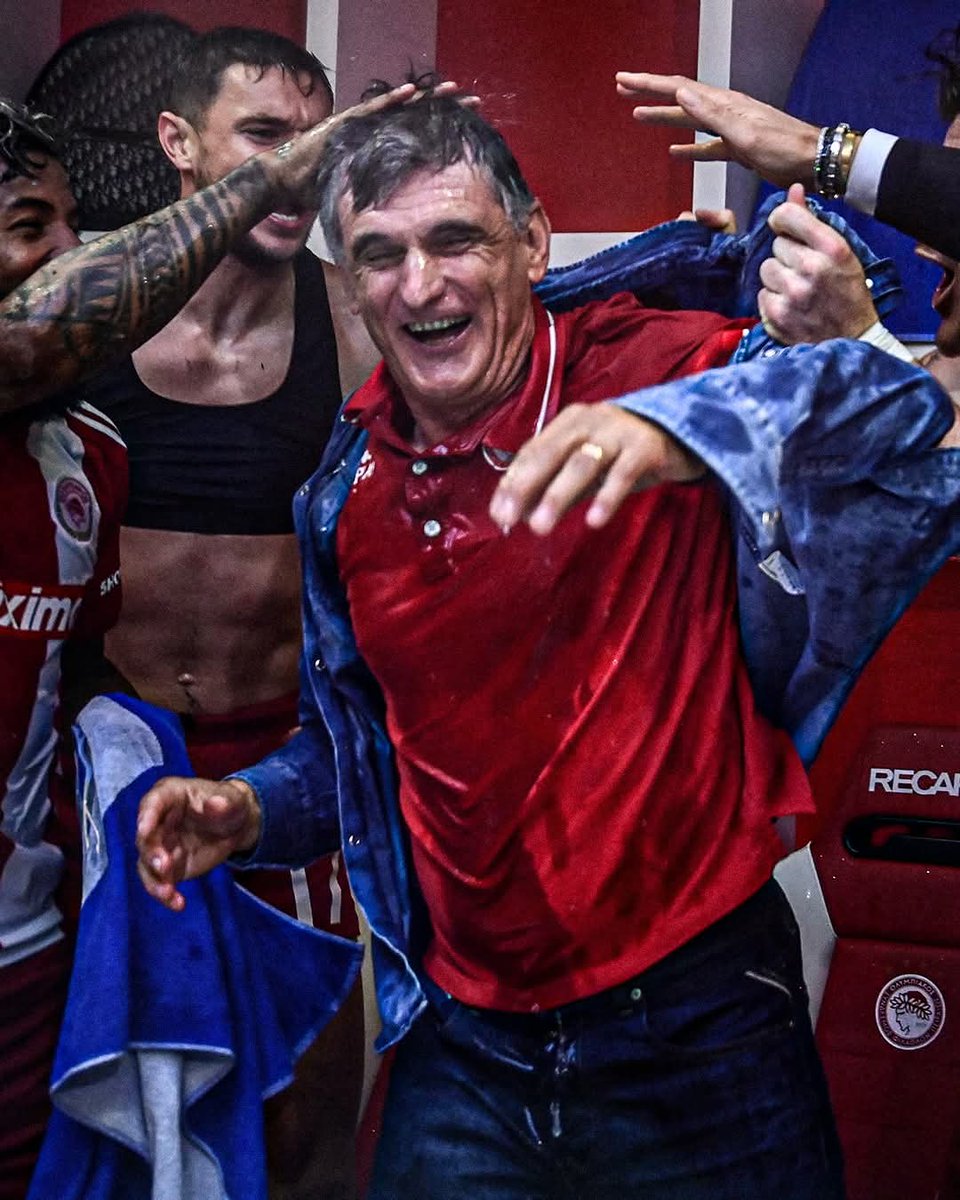 𝘼𝙣𝙖𝙡𝙮𝙨𝙩 ⚪🔴 tweet media