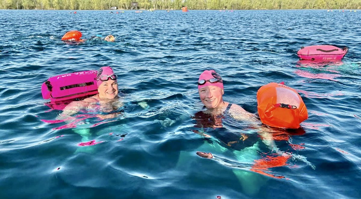 HospOx's tweet photo. Big step forward today for our Channel Swim relay this Summer.  

In order to take part you have to do a certified outdoor swim for TWO HOURS non-stop in REALLY cold water 🥶

So this morning at 7am Rosie and I set off to swim in 14.7 degrees! https://t.co/wbZxq4VcUv