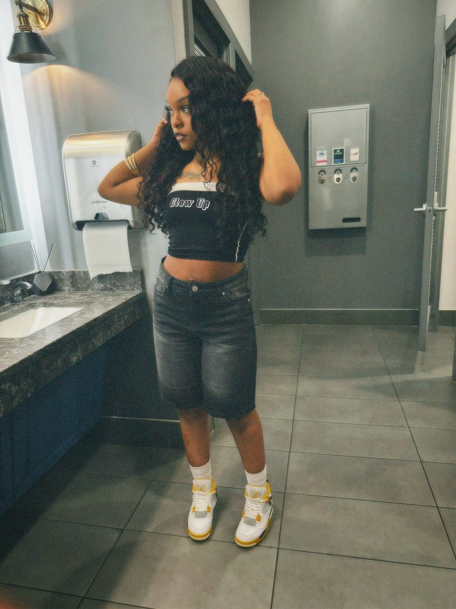 therealjvee_'s tweet photo. GRA GRA BOOOMMMM🤩 https://t.co/FJq8wPGuAu