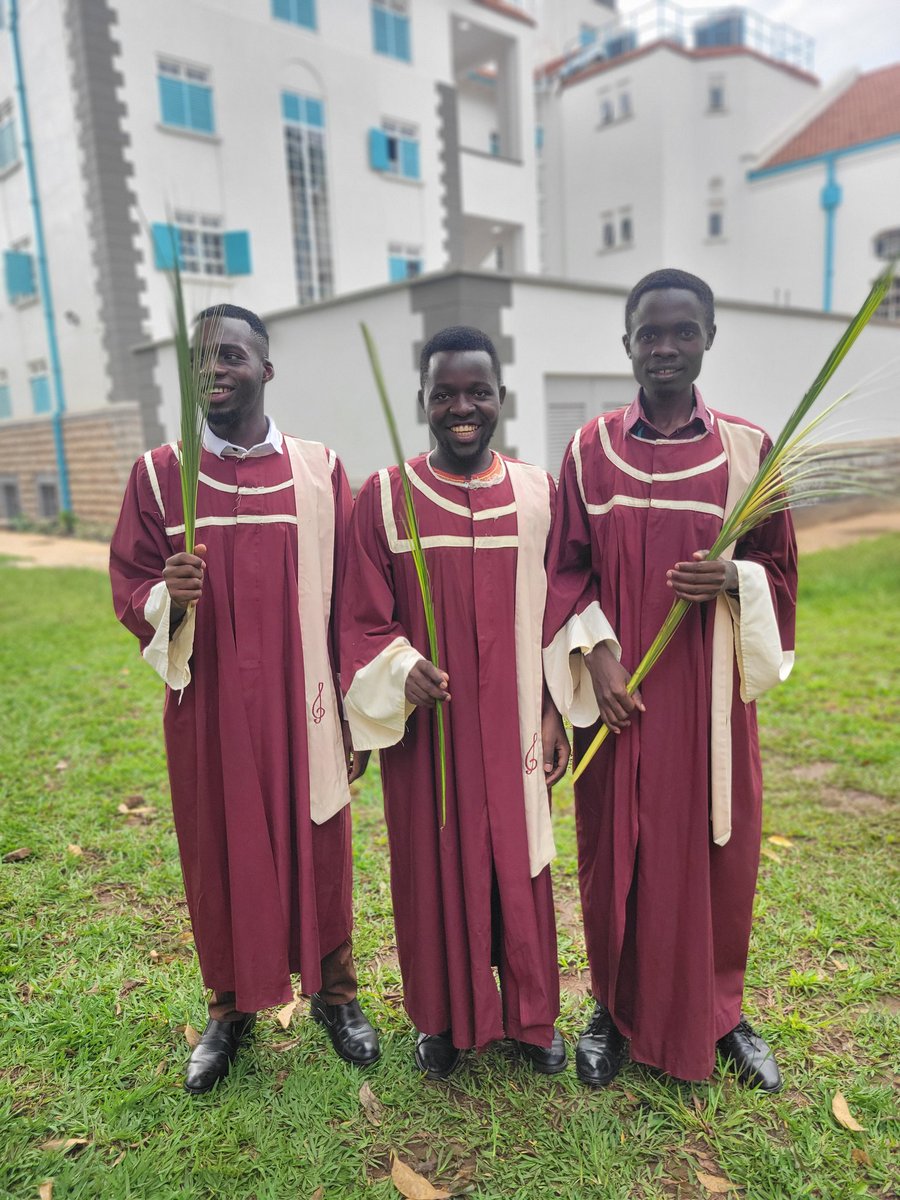 StAugustineCom's tweet image. Hosanna Hossana in the Highest,.
Blessed is He which comes in the name of the Lord. 

Palm Sunday 2025 moments at St. Augustine Chapel @Makerere University.  

Blessed Holy week