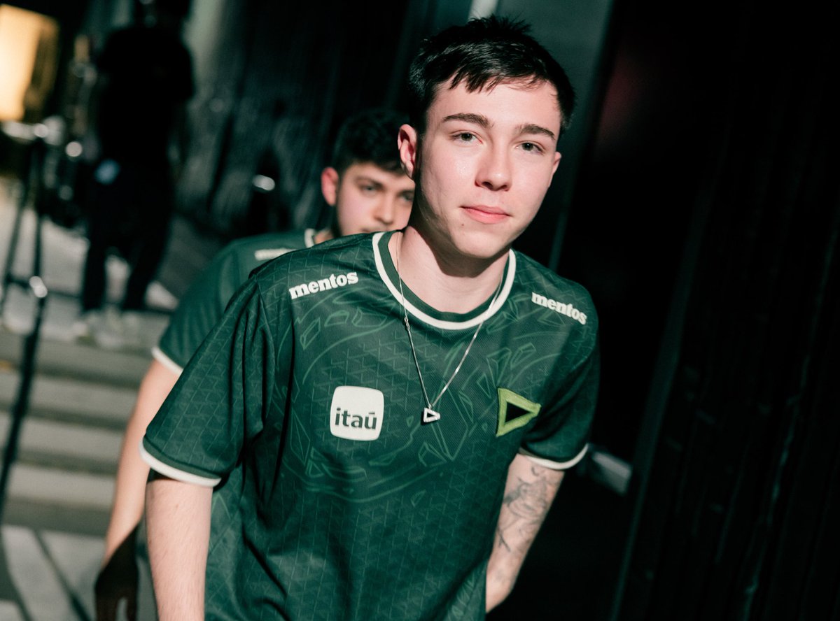 Lukxo, o prodígio que veio pra ficar.

somando o jogo de 100T e Sentinels o lukxo está +35, teve 25 first kill, fez 4 clutchs e 1 ace. 18 anos e uma mente blindada, ele é o futuro.