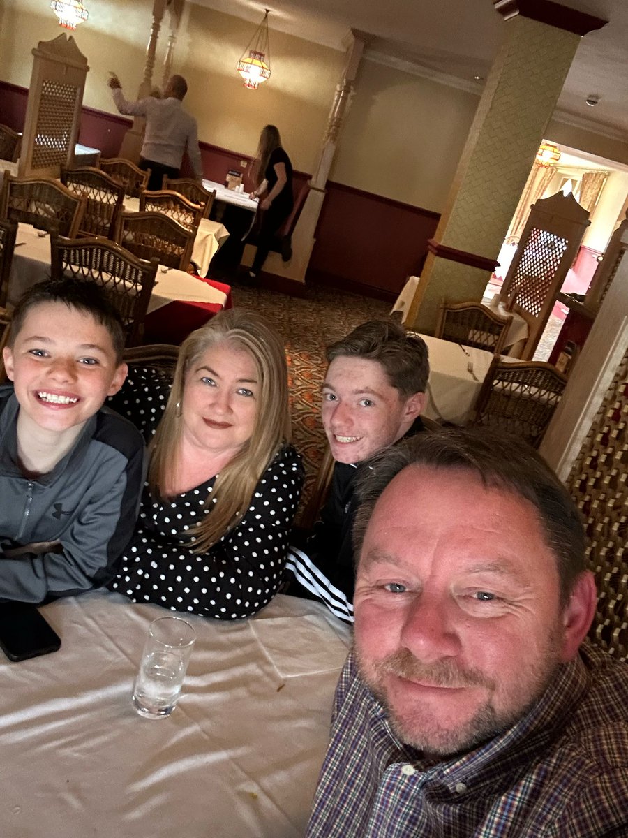 zoemufc's tweet image. #TeamRoberts @SteHolywell @Rhysbach09 @Olliebach12 🥰