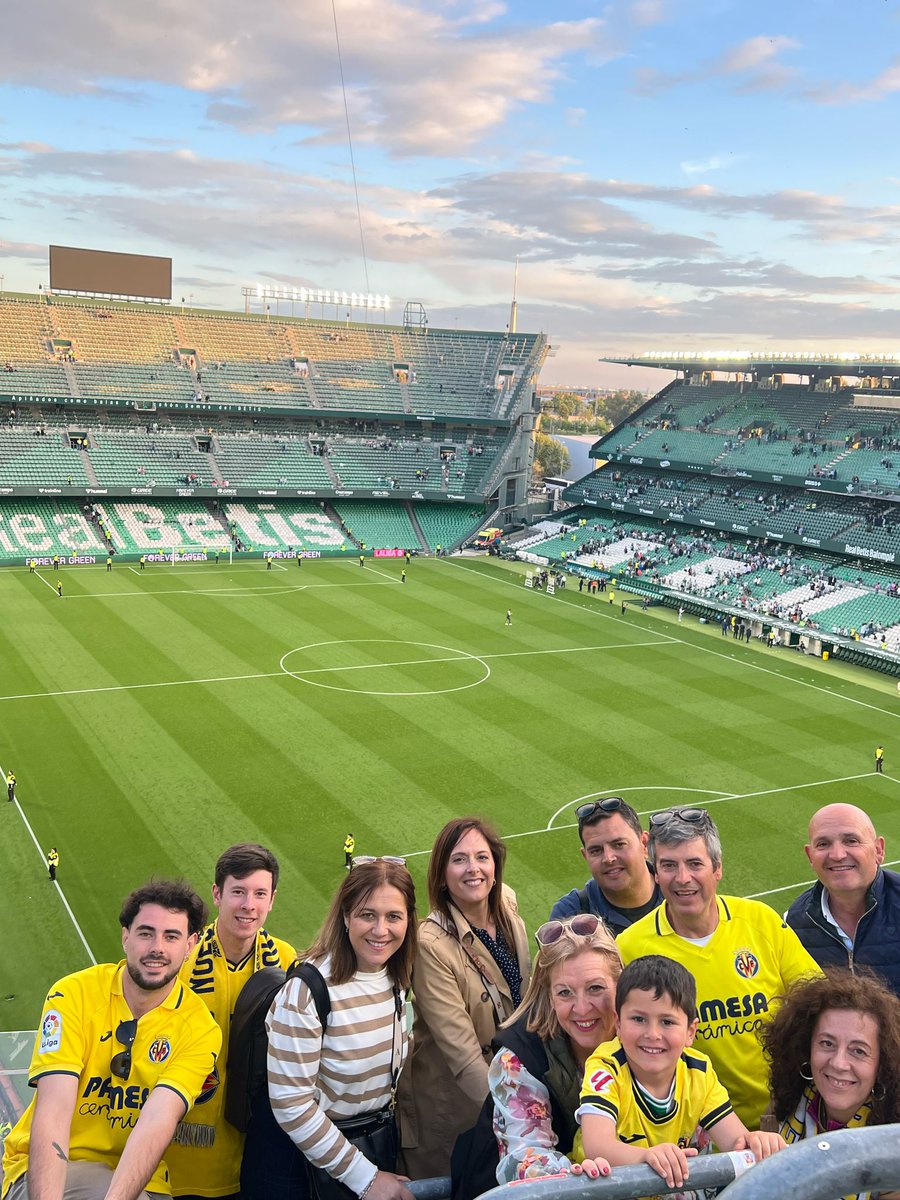 Nuestros desplazamientos esta temporada

✅️ Sevilla 1-2 Villarreal
✅️ Valladolid 1-2 Villarreal
✅️ Rayo Vallecano 0-1 Villarreal 
✅️ Getafe 1-2 Villarreal 
✅️ Betis 1-2 Villarreal

<a href="/VillarrealCF/">Villarreal CF</a> tendremos que hablar de negocios...
Hasta la temporada que viene 🫡💛💙