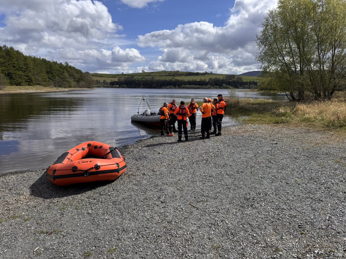 Dublin Civil Defence (@dubcivildefence) on Twitter photo DCD Rescue Boat Crews carried out a full dayâs training on Blessington Lake today. <a href="/CivilDefenceIRL/">Civil Defence IRL</a> <a href="/DubCityCouncil/">Dublin City Council</a> <a href="/Fingalcoco/">Fingal County Council</a> <a href="/sdublincoco/">SDCC</a> <a href="/dlrcc/">DĂșn Laoghaire-Rathdown County Council</a> DCD Rescue Boat Crews carried out a full dayâs training on Blessington Lake today. <a href="/CivilDefenceIRL/">Civil Defence IRL</a> <a href="/DubCityCouncil/">Dublin City Council</a> <a href="/Fingalcoco/">Fingal County Council</a> <a href="/sdublincoco/">SDCC</a> <a href="/dlrcc/">DĂșn Laoghaire-Rathdown County Council</a>