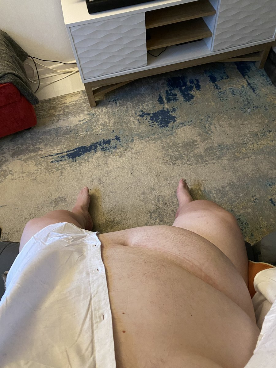 This is what ownership looks like.
Big, full, relaxed — because you exist to serve me.
Tribute to touch, pig.
-

#CashMaster #FinDom #PayToObey #SuperChub #BellyWorship #GayFindom #WalletDrain #ServeMe #FatDomEnergy