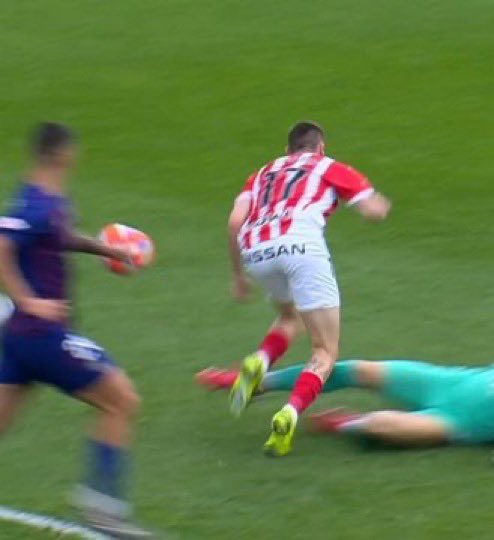 Go_Sporting's tweet image. Es muy fácil equivocarse en nuestra contra 🥱