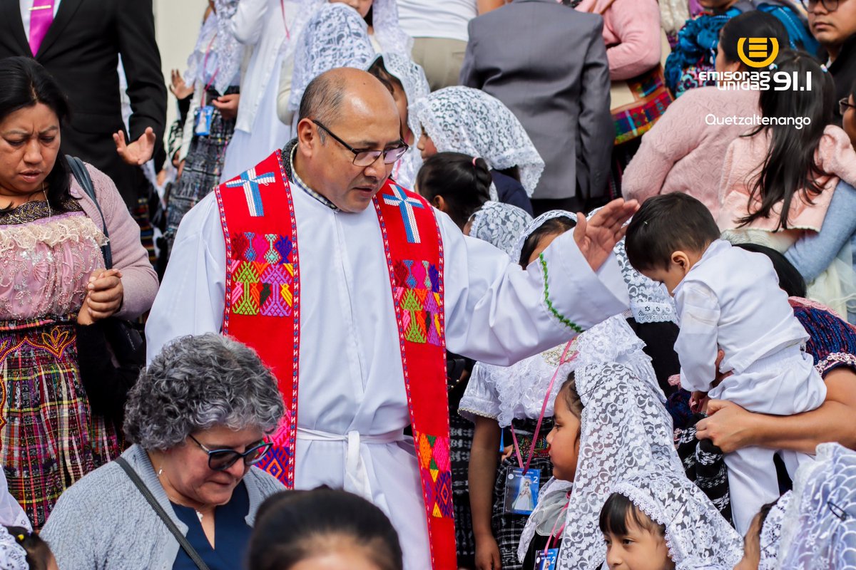 JimmyChaclan_EU's tweet photo. #EUSemanaSanta Esta tarde de Domingo de Ramos, en la cabecera departamental de #Totonicapán se realiza el cortejo procesional infantil de Jesús Nazareno y Virgen de Dolores, mismo que es acompañado por varios niños y niñas.

@EmisorasUnidas https://t.co/K0SKnawLvx