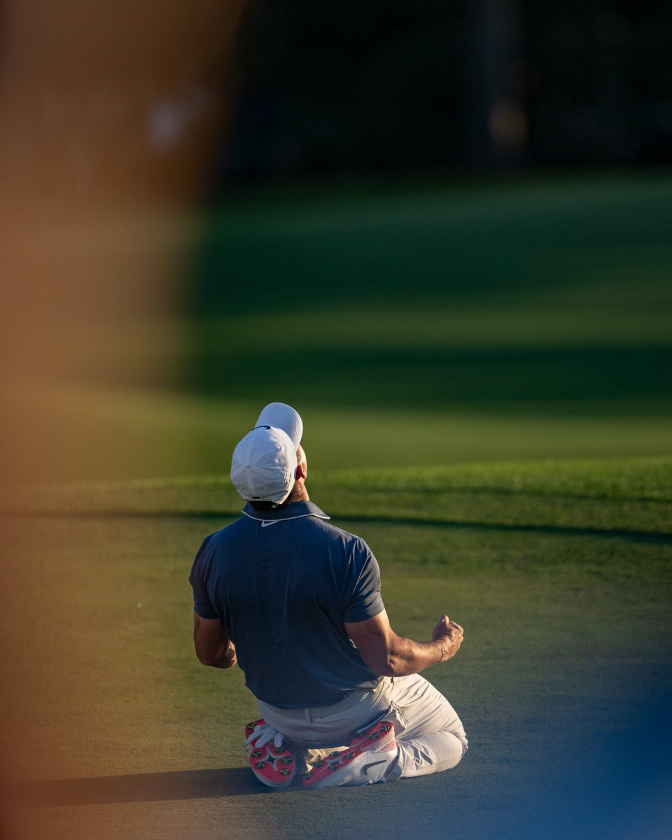 Hang it in the louvre #Rory #themasters  ⛳️