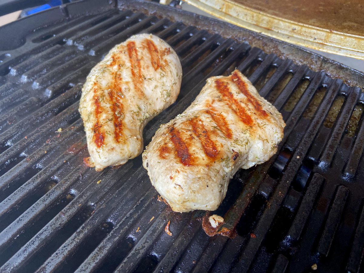 A Taste of Home! Made one of my favorite things from the <a href="/BloomsburgFair/">Bloomsburg Fair</a> and from one of my favorite stands, John Greeks! Chicken Gyros with Homemade Cucumber Tzatziki Sauce! Fresh ingredients truly made the difference! 🥙🥙 First grill of the season! 
#bbqmunity #smokesignals