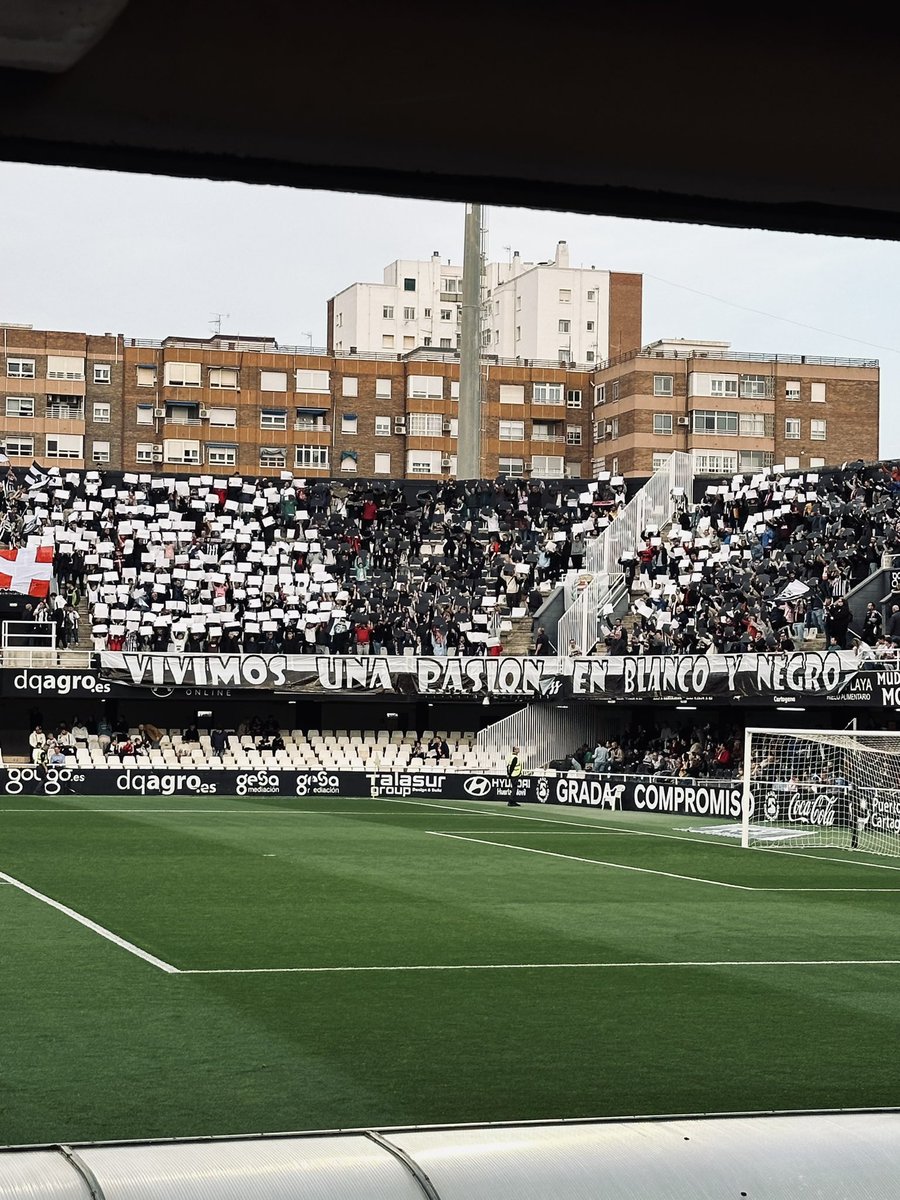 Hoy acaba un viaje que comenzó hace 5 años. Recuerdos únicos e imborrables que ya son parte de tu historia <a href="/FCCartagena_efs/">FC Cartagena</a> . Volveremos, siempre lo hemos hecho.

🤍 Hoy y el resto de mis días 🖤