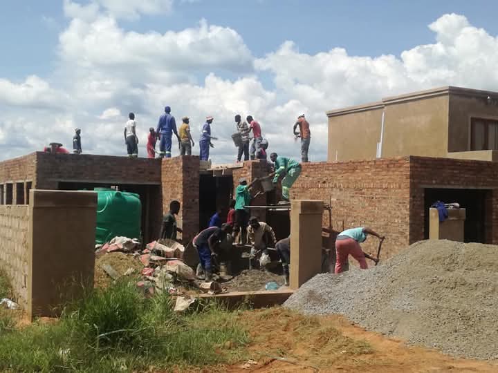 Pays us in installment only on Labour, materials is yours

R110, 000.00
Get your price Package 

Building 
Roofing 
Electrical (tubing and wiring)
Plastering 

Call/WhatsApp 076 635 9068 #NedbankCup