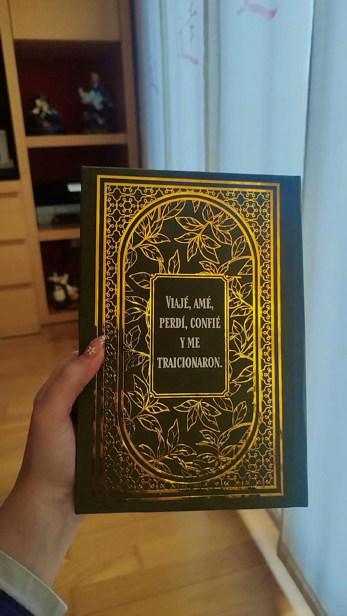 bindbookswithal's tweet image. Viajé, amé, perdí, confíe y me traicionaron.

Hace tiempo que no me paso por aquí y quería enseñar lo que he estado haciendo. ♥️
Creo que me ha quedado bastante bien. 🤭