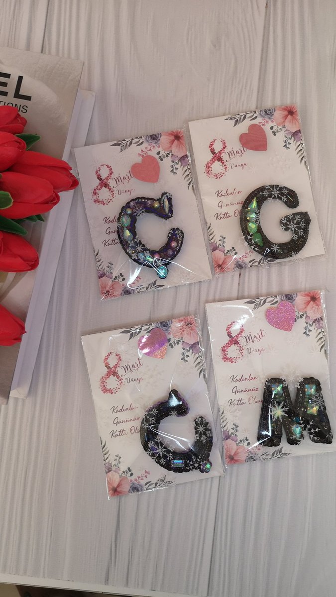 bugembros's tweet image. Our personalized letter brooch models are now available in our Etsy store with different colors and letter options. The letter lapel pin that you can choose for a Mother's Day gift is waiting for you with a 40% discount.
⬇️
bugembros.etsy.com/listing/187894…
bugembros.etsy.com/listing/186995…